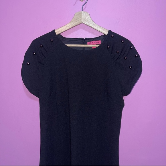Betsey Johnson Dress Women's Size 10 US Black Embellished Shoulders NWT - Picture 3 of 11